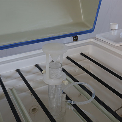 Αλατισμένη αίθουσα δοκιμής ψεκασμού ίνας υάλου με το συλλέκτη ASTM B117 ομίχλης